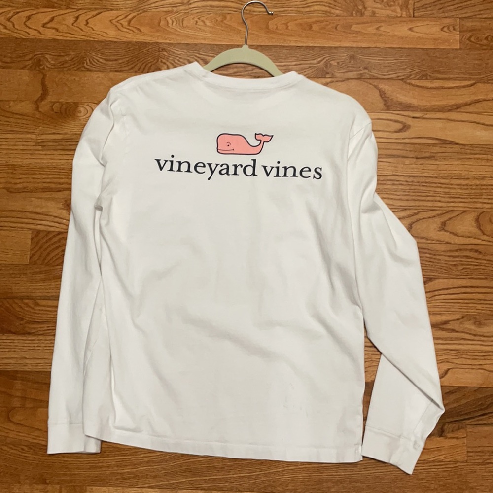 Vineyard Vines white long sleeve tee.